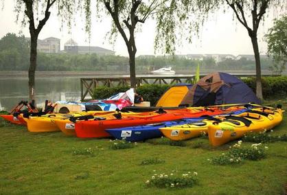 suzhou lake, kayaking